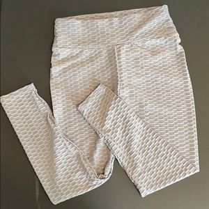 Tik Tok Scrunch Butt Leggings